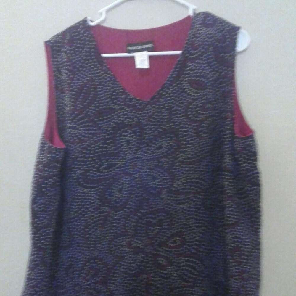 Rebecca Jones, plus size 20, reversible top